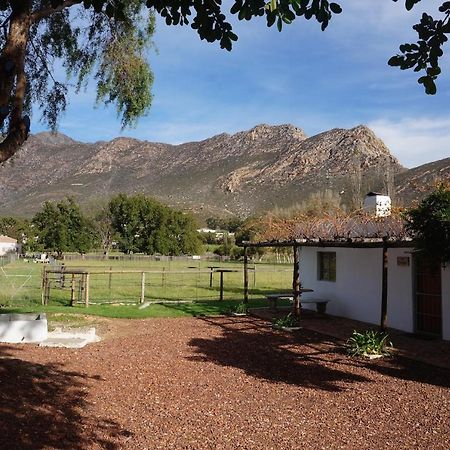 Long Acres Cottages Montagu Szoba fotó